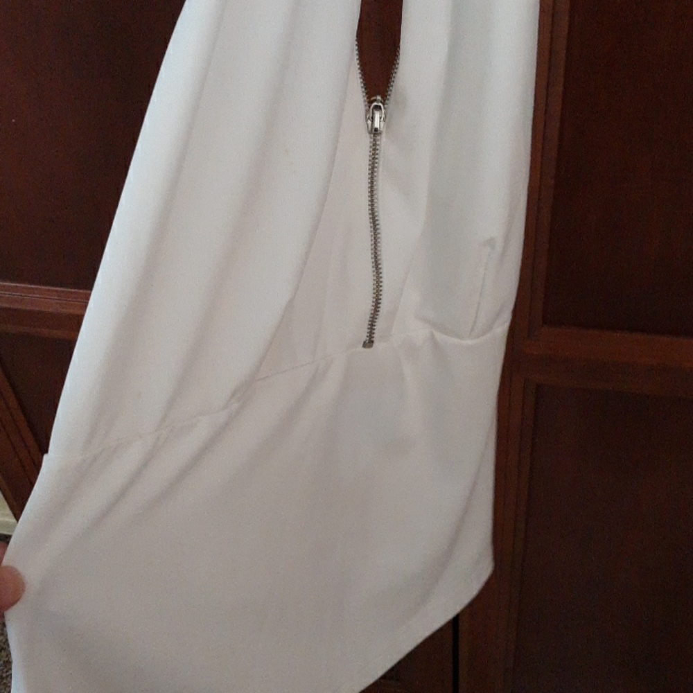 Top - Picture 7 of 8